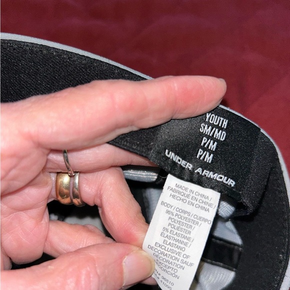 Boys Under Armour Cap - Picture 1 of 2